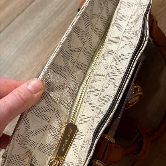 Michael Kors Shoulder Purse Hamilton Traveler Satchel - Picture 9 of 11